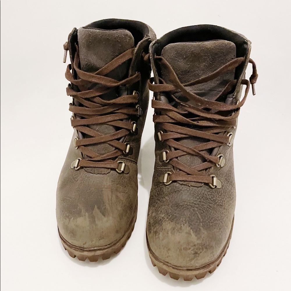 Timberland Hiking Boots, women’s size 7